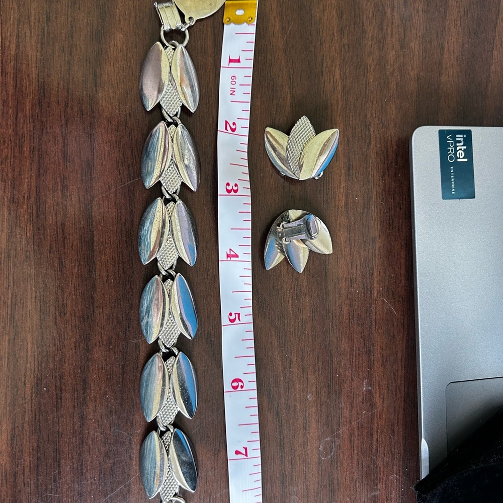 Silver Leaf Bracelet and Clip-On Earrings Set